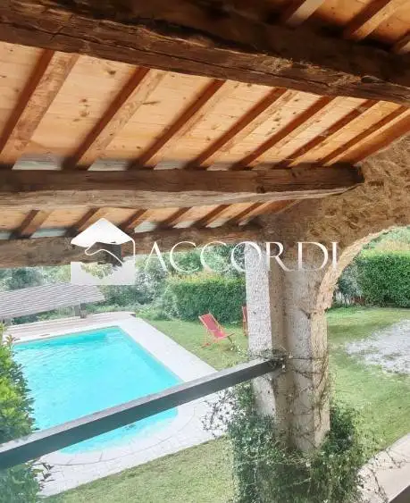 Villa in vendita a Pieve del Grappa