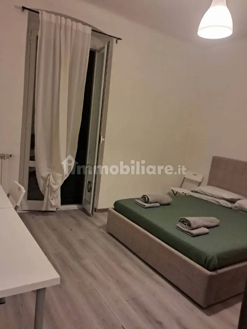 Bilocale via Donghi 23, San Fruttuoso, Genova