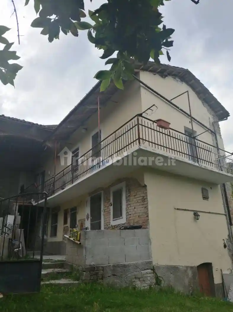 Casa indipendente in vendita a Cerrina Monferrato