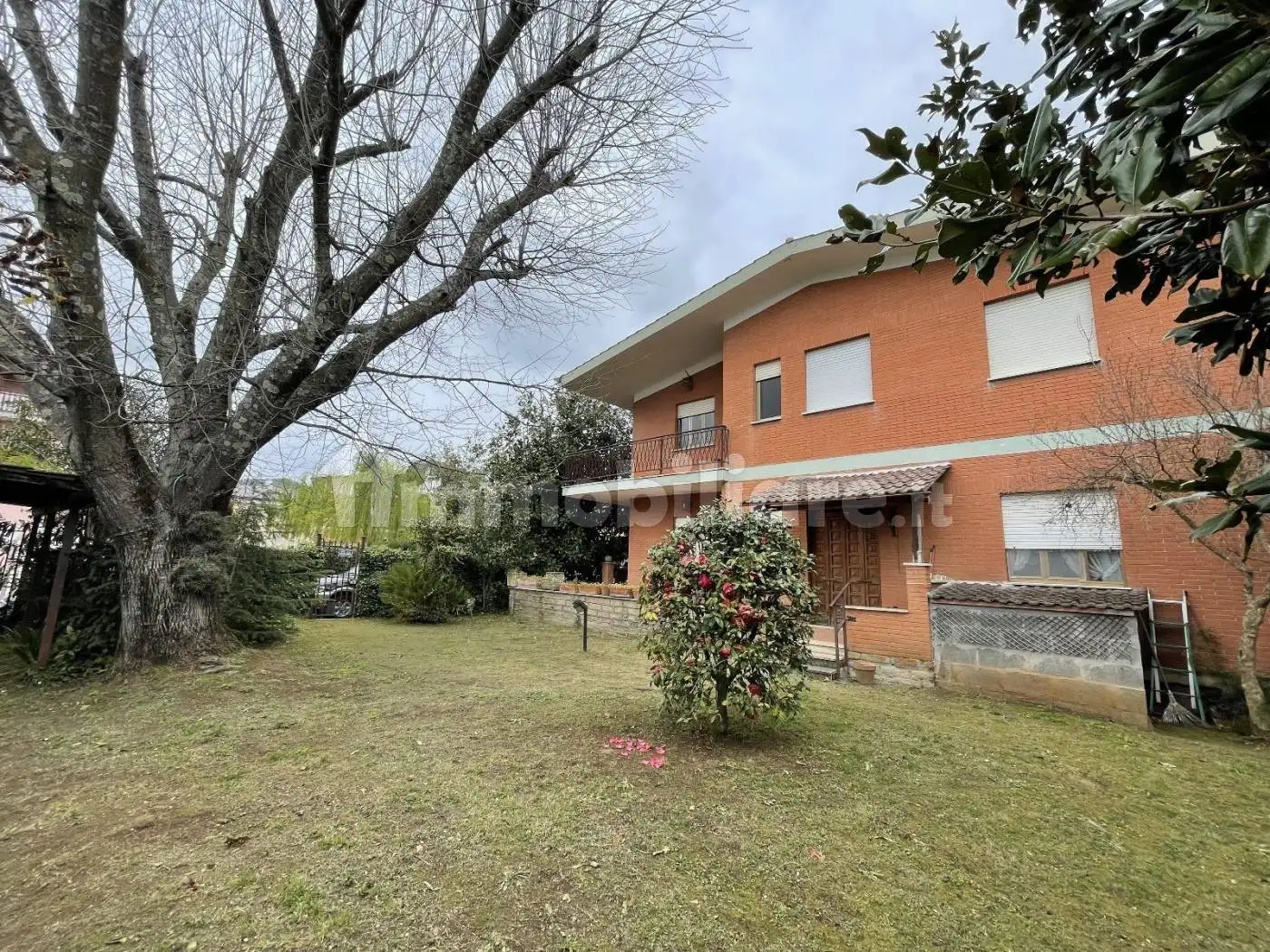 Villa in vendita a Norma