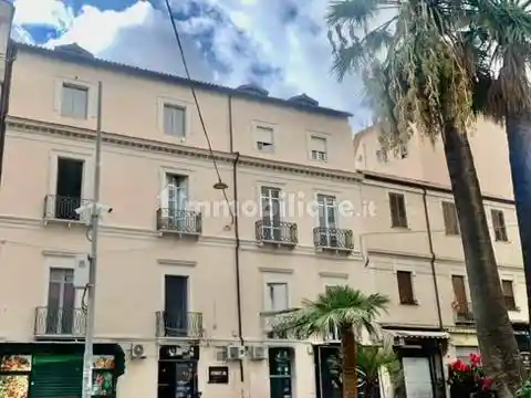 Trilocale via Indipendenza, Centro Storico, Catanzaro - foto 2