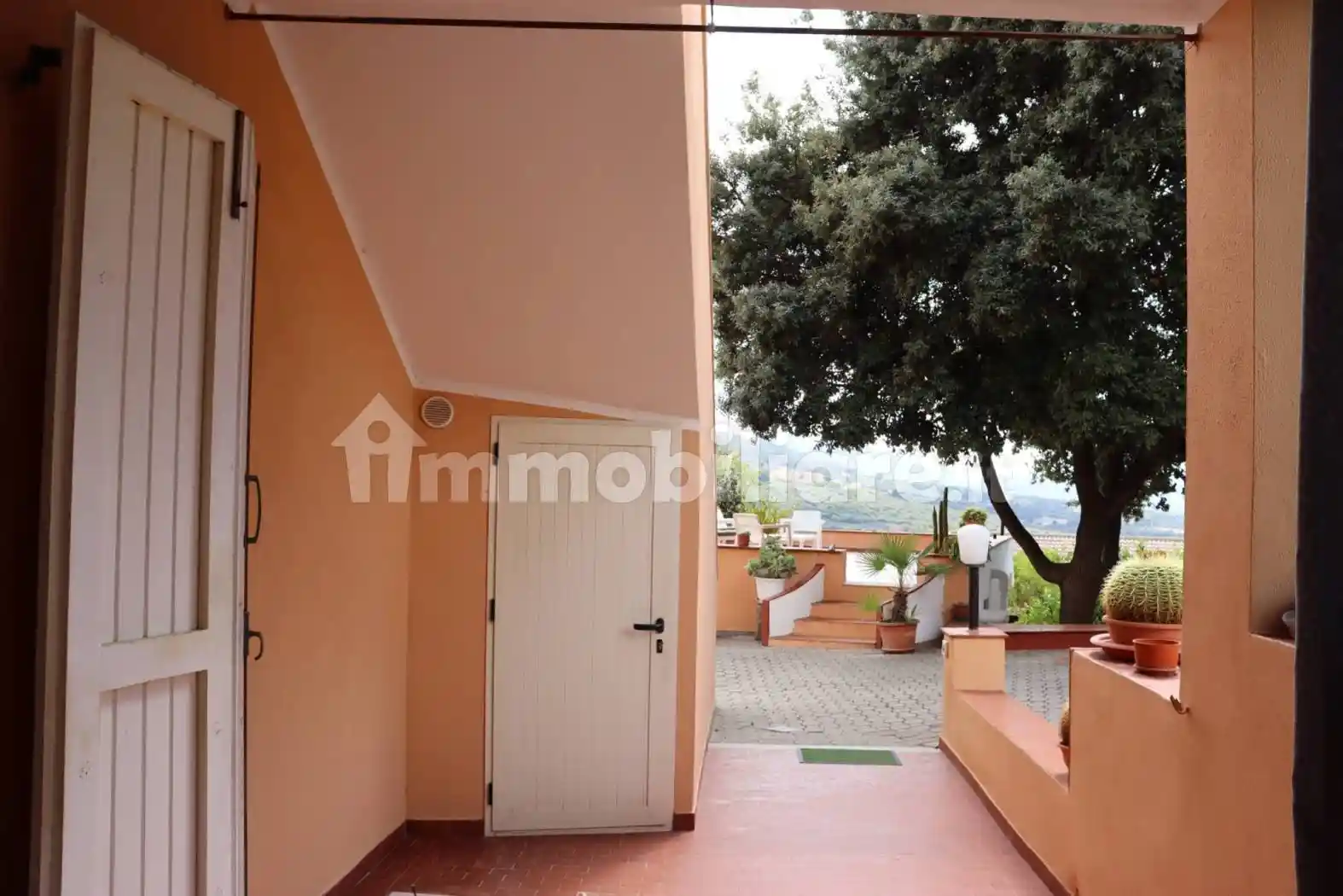 Villa bifamiliare via Dante Alighieri 20, Centro, Badesi - foto 2