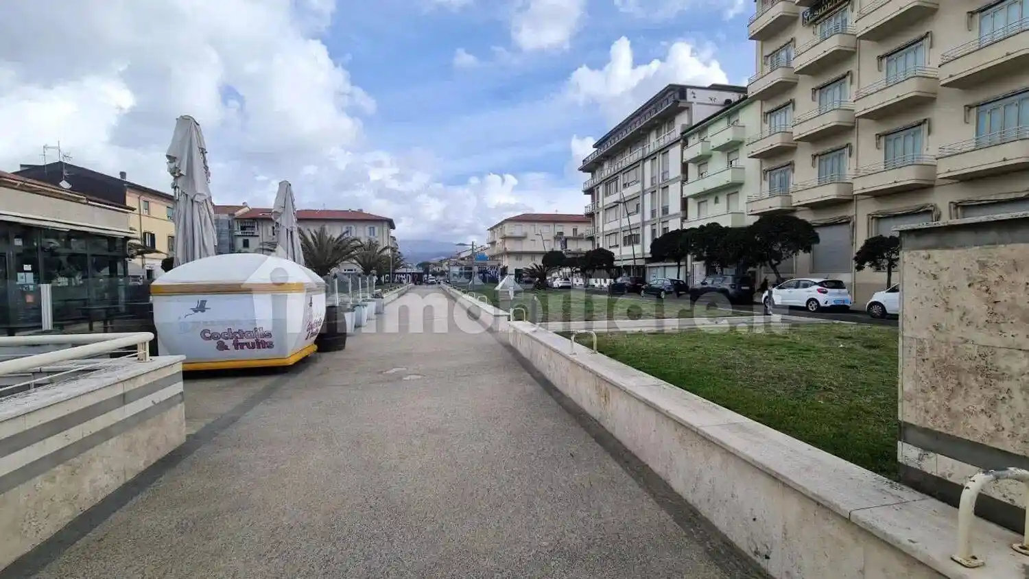 Appartamento in vendita a Viareggio