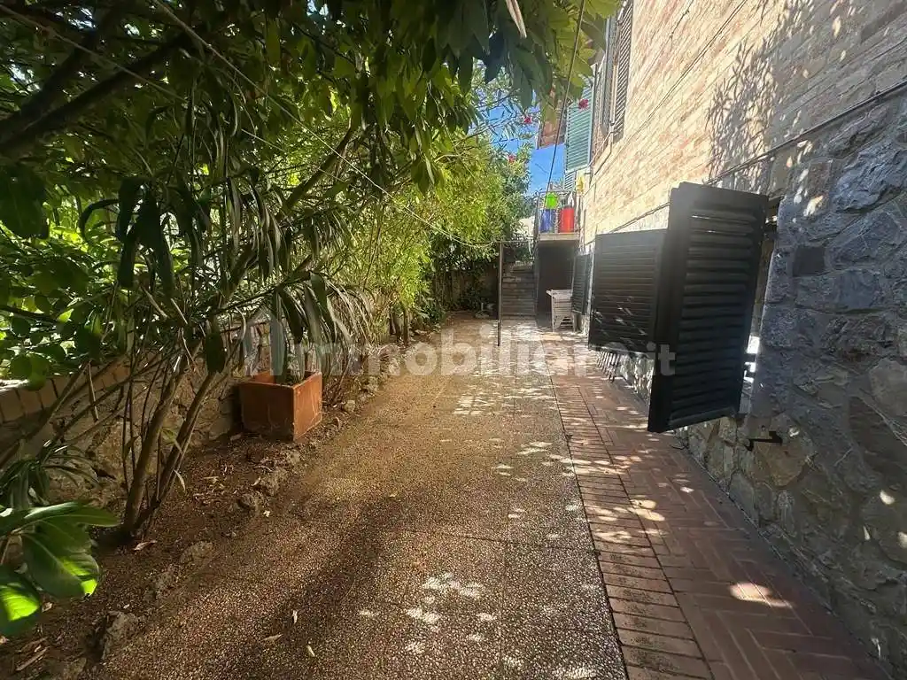 Villa unifamiliare 305 m², Fuori Porta Romana, Siena - foto 2