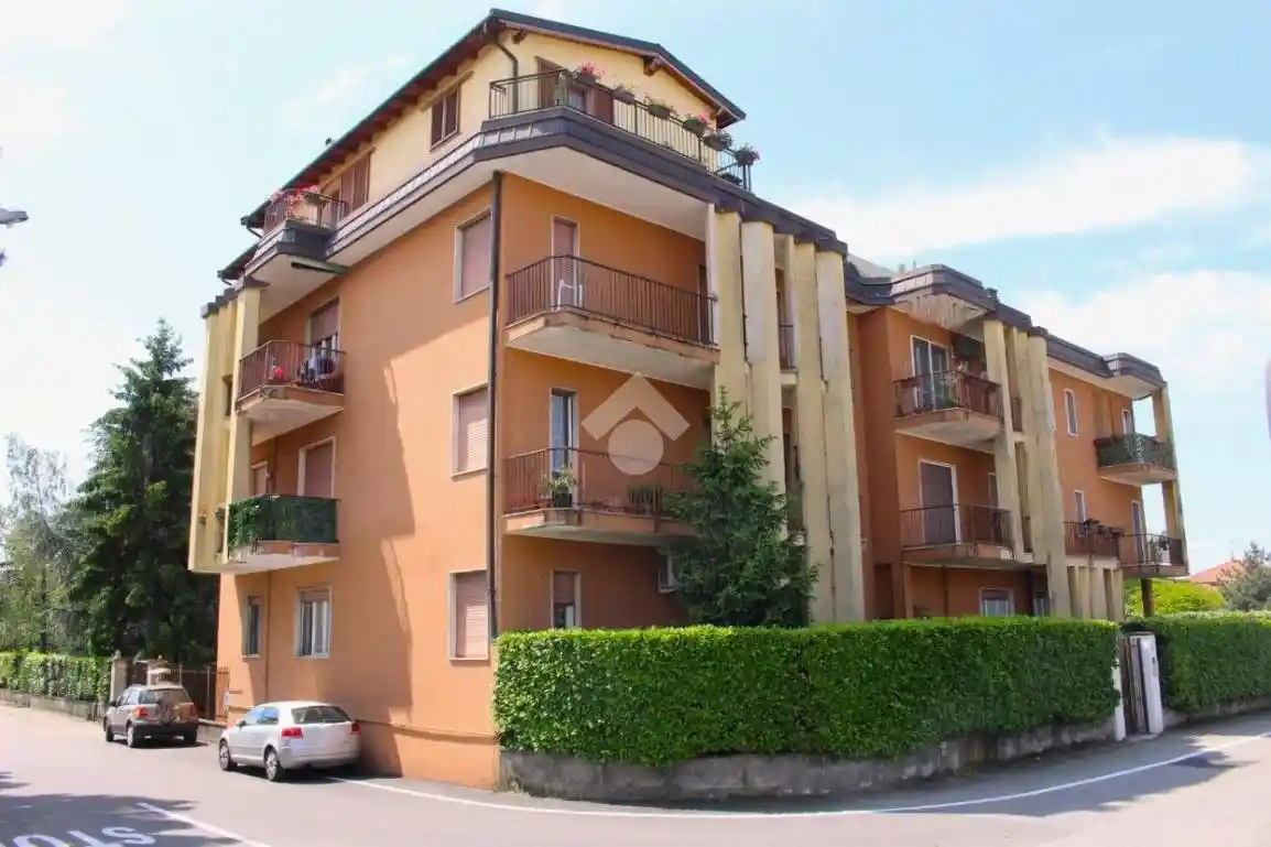 Appartamento in vendita a Bareggio