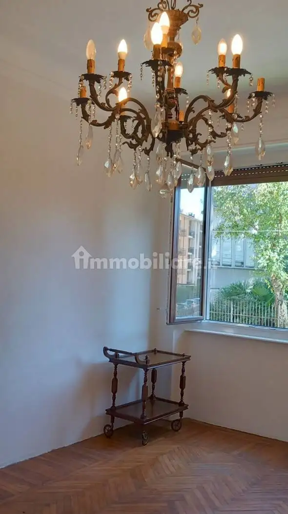 Appartamento in vendita a Varese