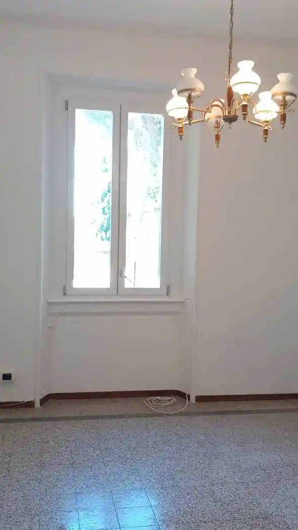 Trilocale buono stato, piano rialzato, Casbeno, Varese - foto 2