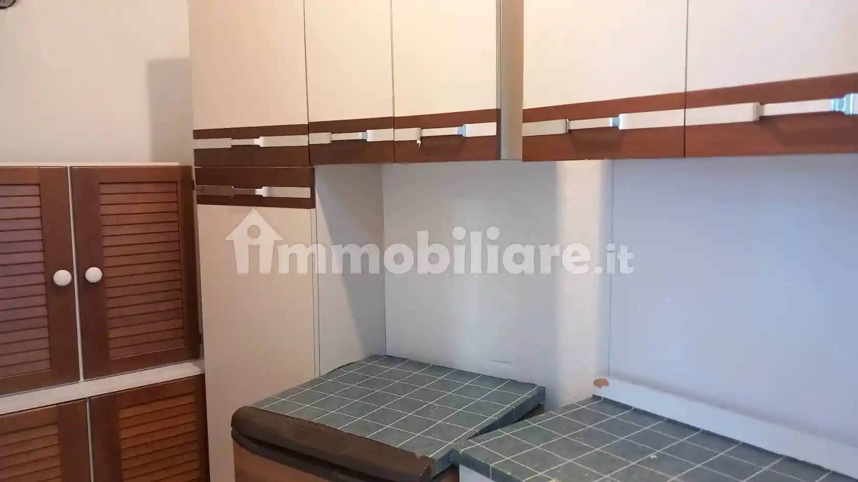 Trilocale buono stato, piano rialzato, Casbeno, Varese - foto 5