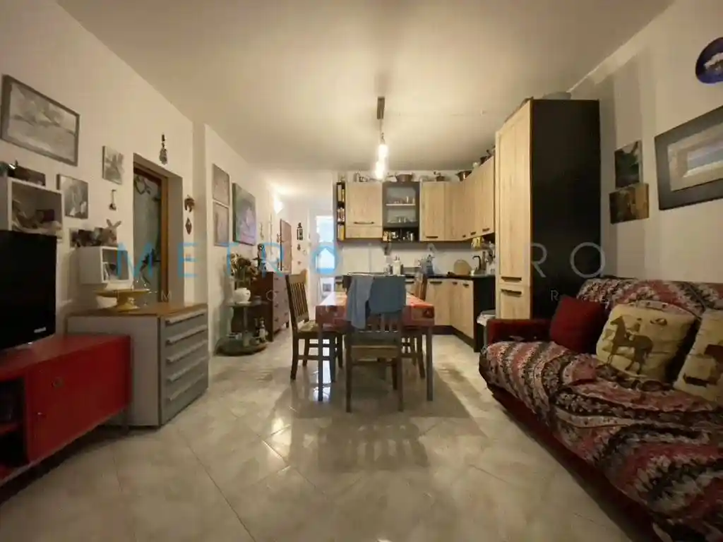 Appartamento in vendita a Livorno