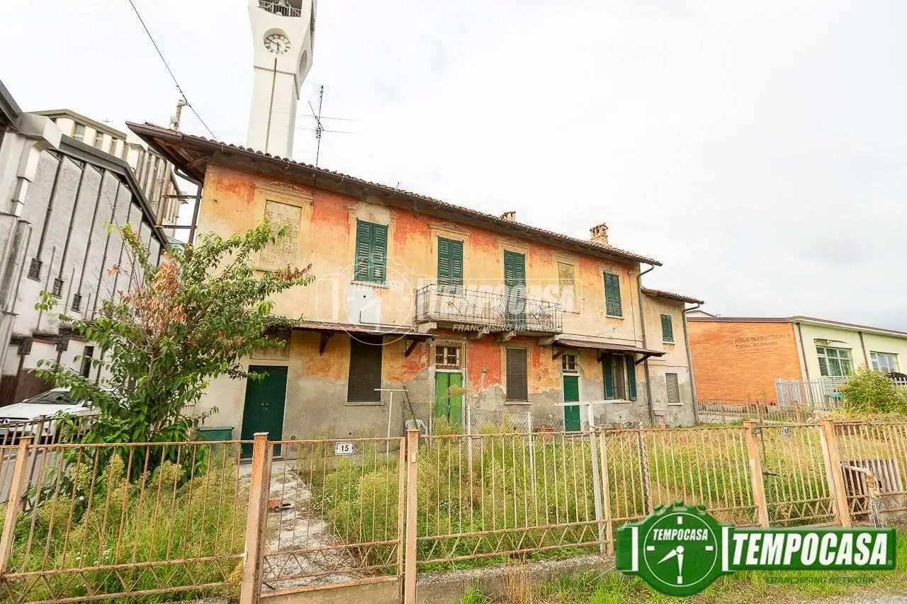 Casa indipendente in vendita a Dovera