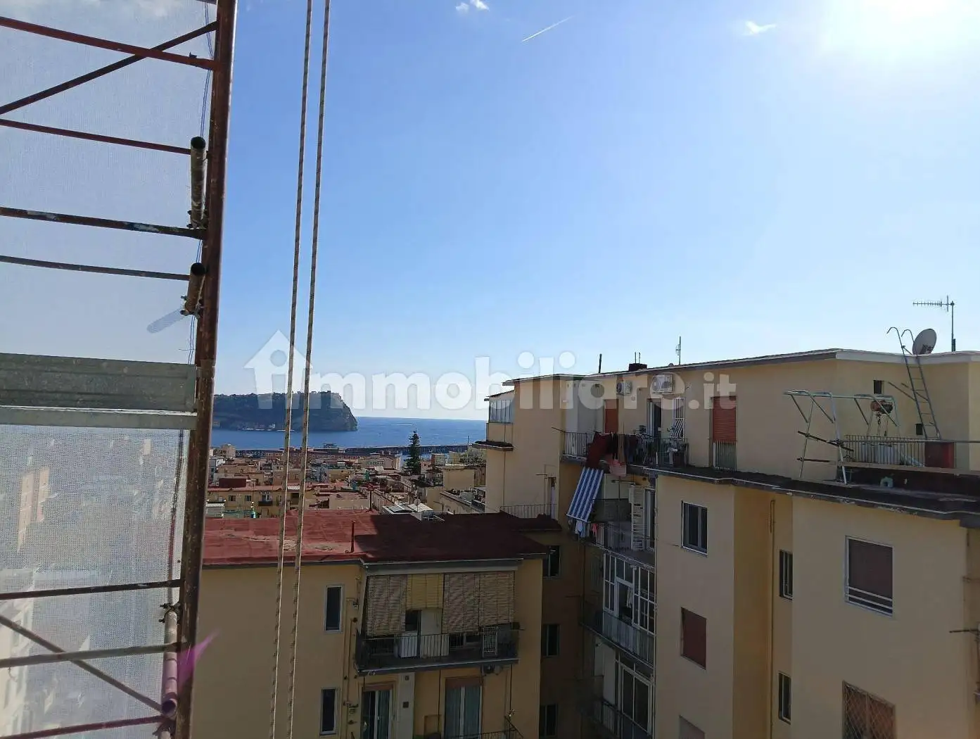 Appartamento in vendita a Napoli