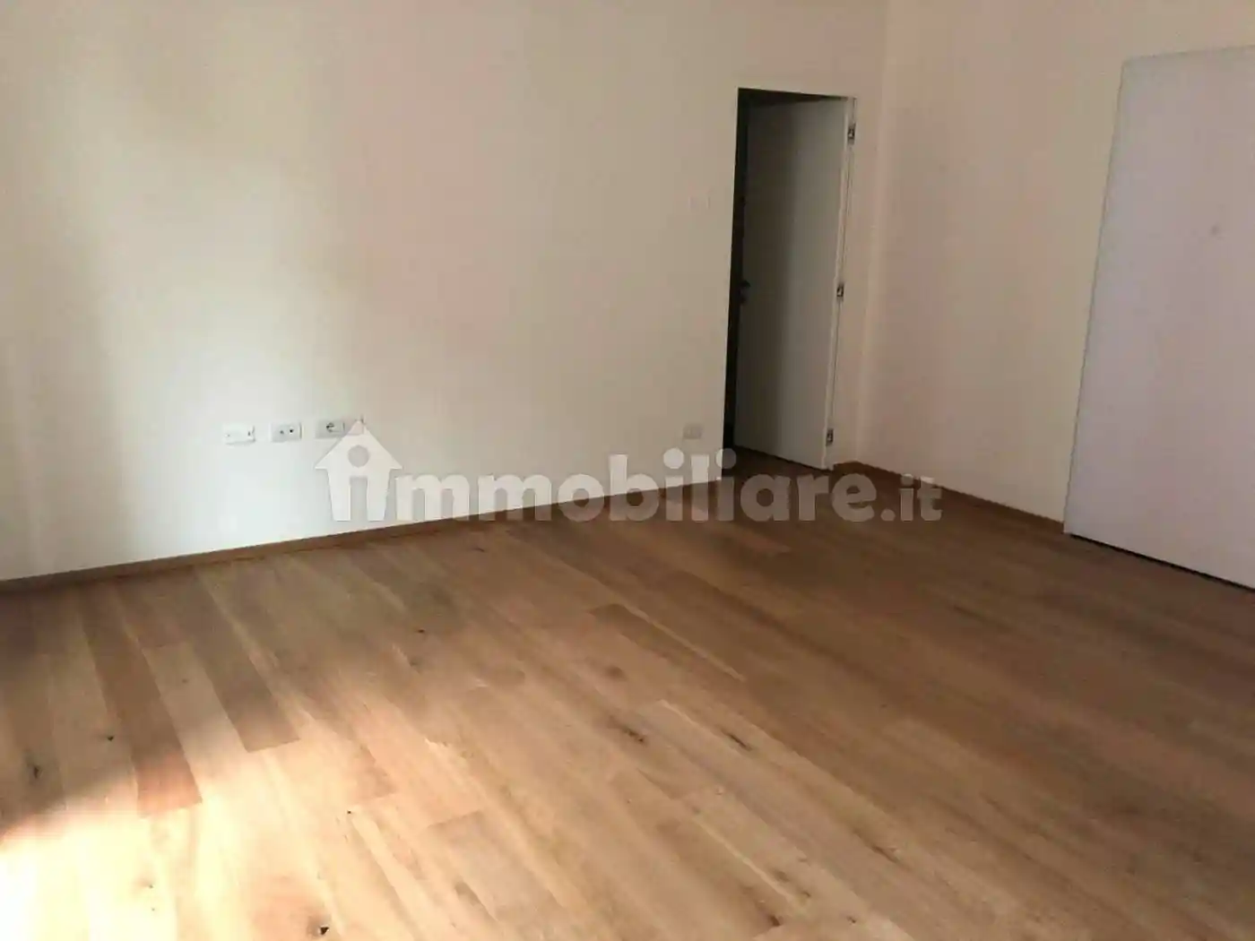 Quadrilocale ottimo stato, primo piano, Piazza della Libertà, Alessandria - foto 4