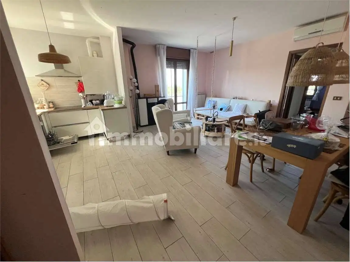 Appartamento in vendita a Piacenza