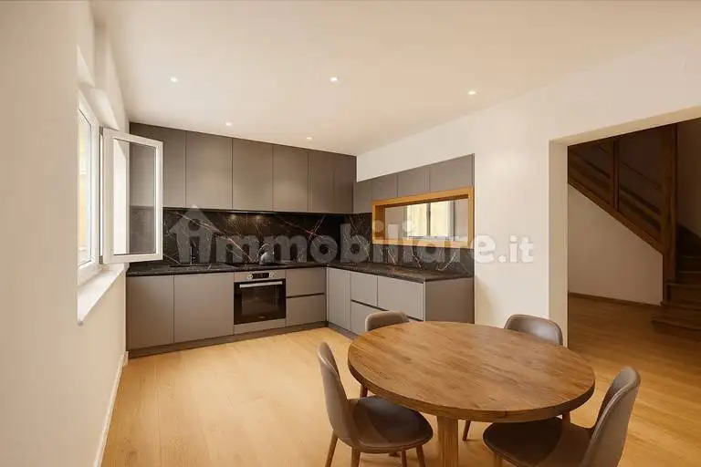 Appartamento in vendita a Piancogno