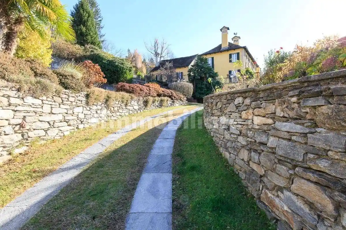 Palazzo - Edificio - foto 2