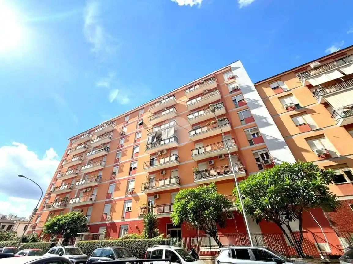 Appartamento in vendita a Palermo