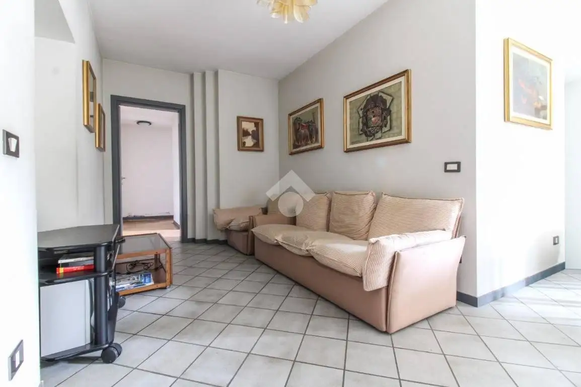 Appartamento in vendita a Sabbio Chiese