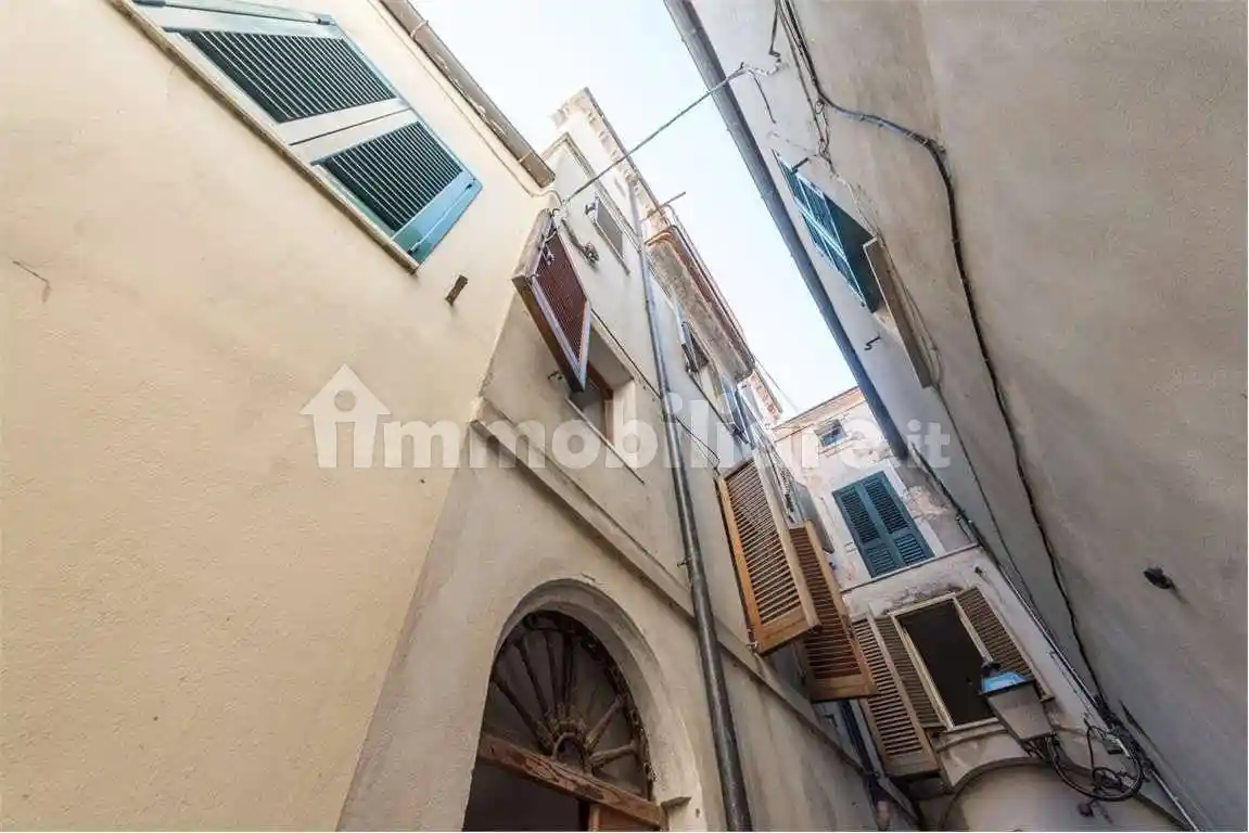 Terratetto unifamiliare vico ghiotti, Centro, Città Sant'Angelo - foto 2