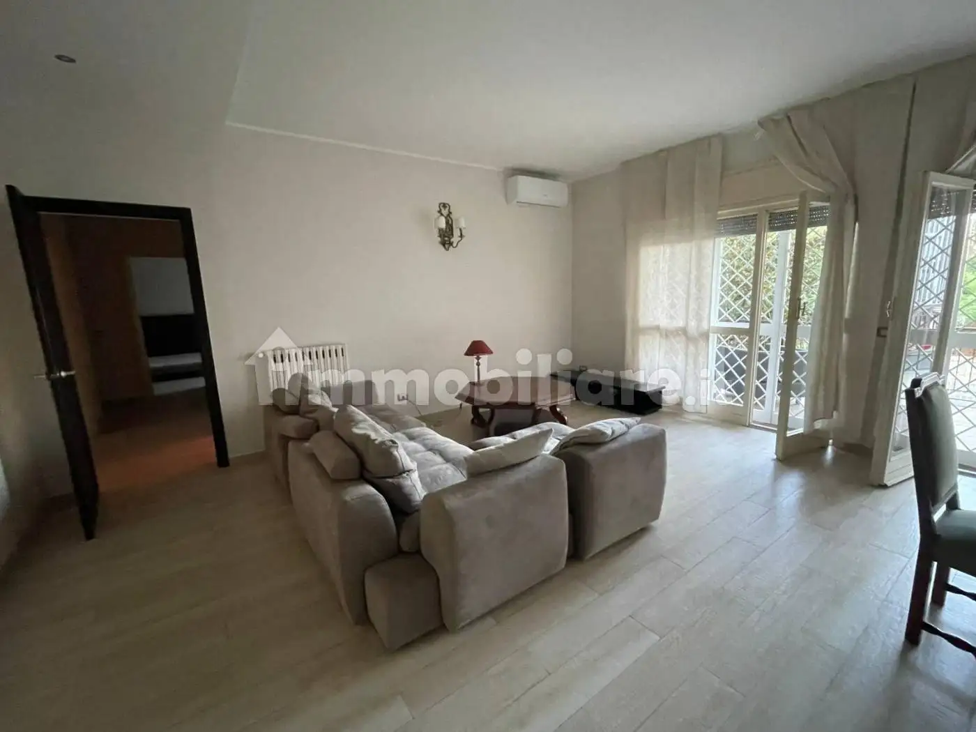 Appartamento in affitto a Napoli