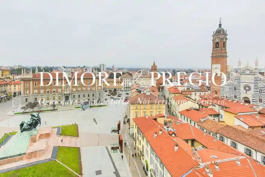 Appartamento in vendita a Monza