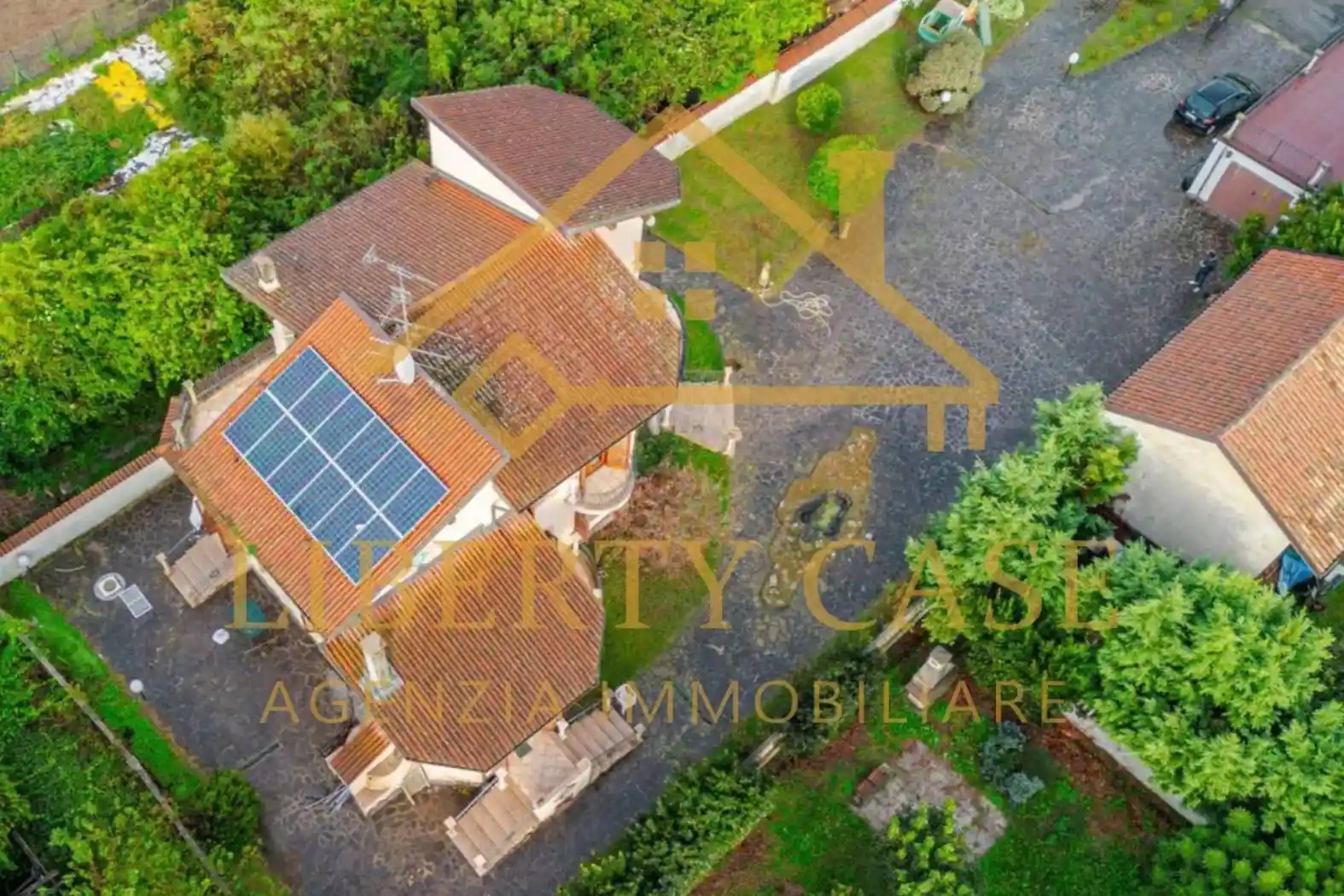 Villa unifamiliare, buono stato, 278 m², Castelnovetto - foto 2