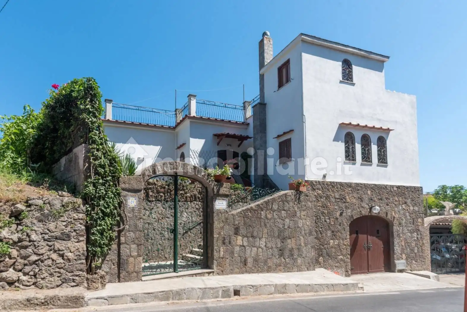 Villa unifamiliare via Provinciale Duca degli Abruzzi, Barano d'Ischia - foto 2