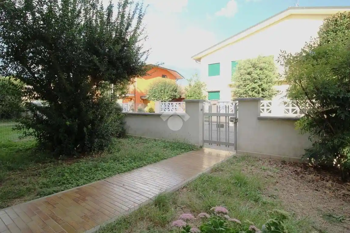 Casa indipendente in vendita a Suzzara