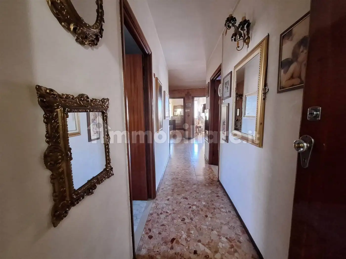 Appartamento in vendita a Urbisaglia