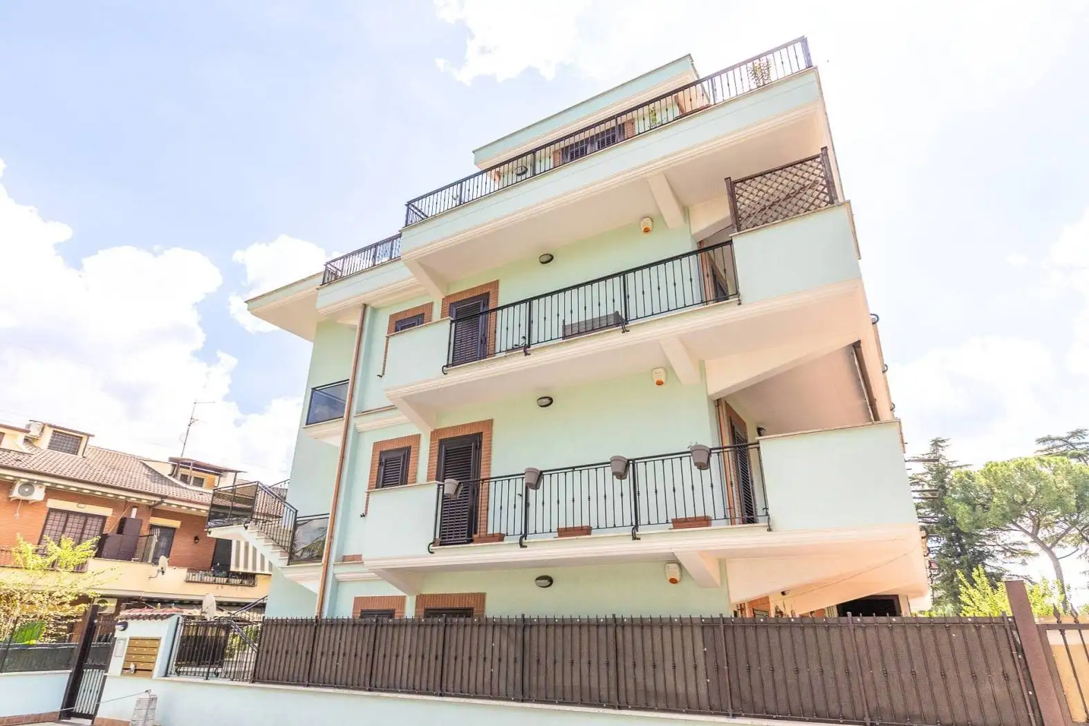 Appartamento in vendita a Guidonia Montecelio