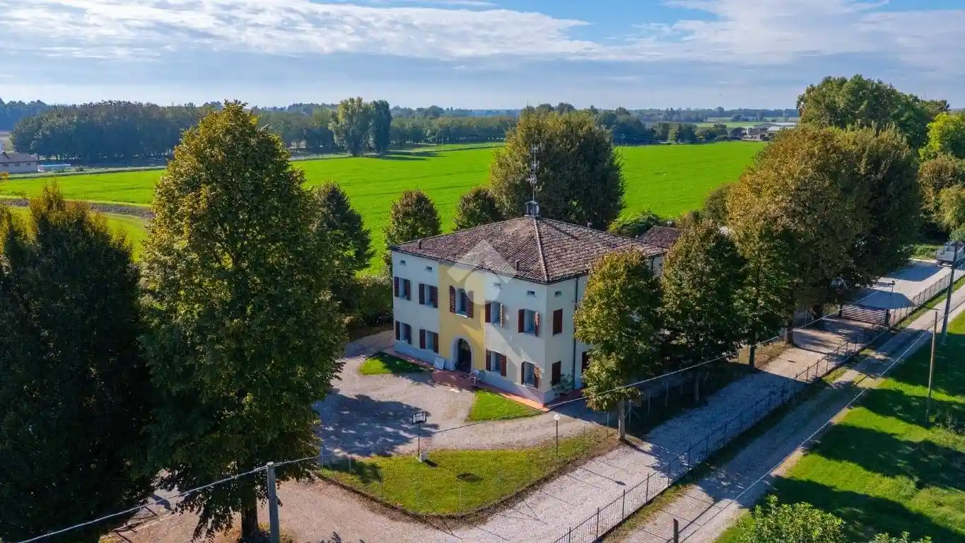 Villa in vendita a Cavezzo