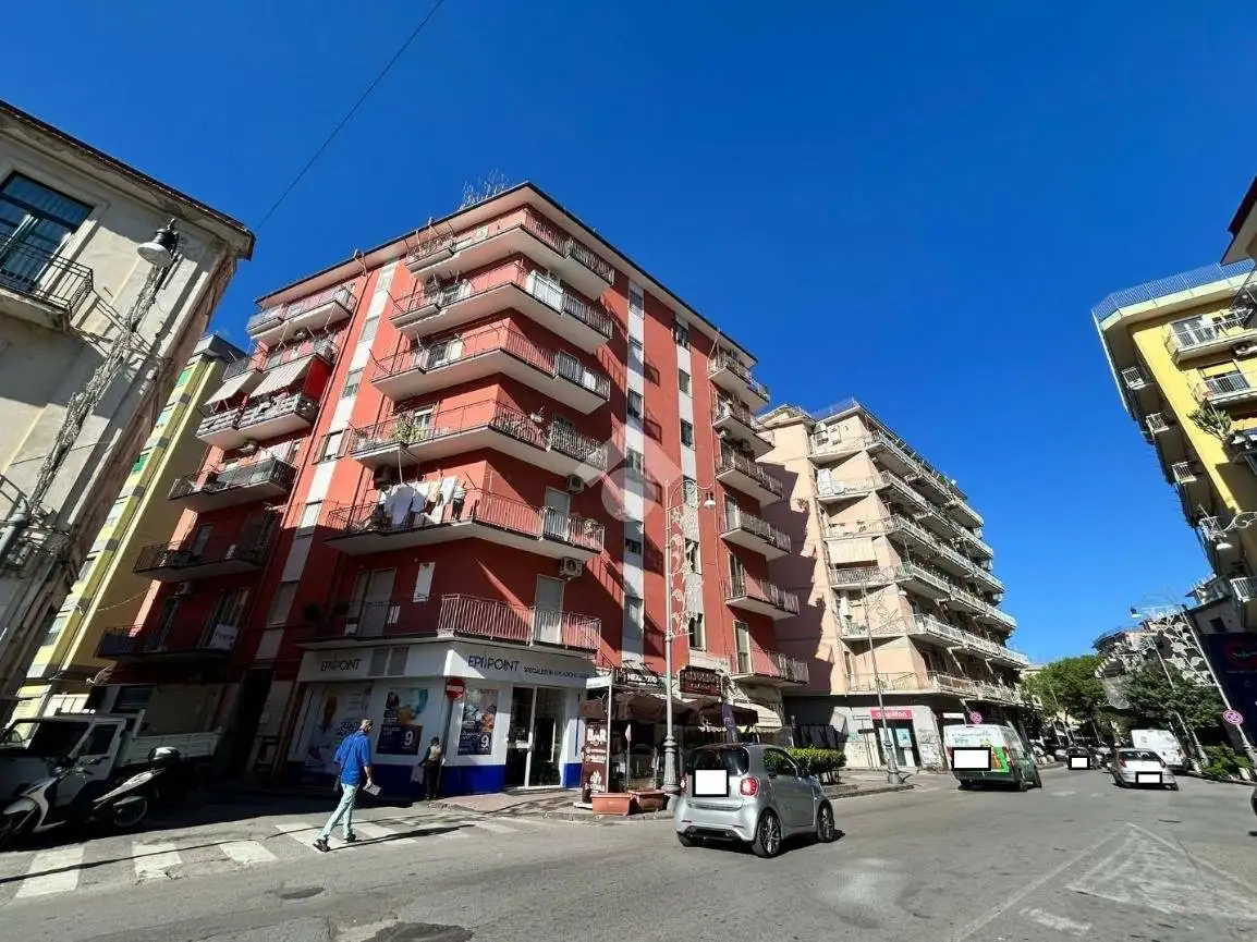 Appartamento in vendita a Salerno