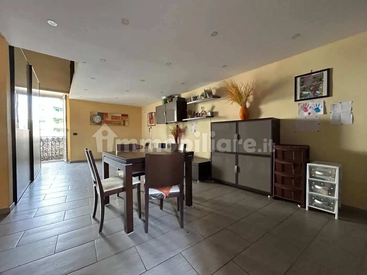 Appartamento in vendita a Napoli