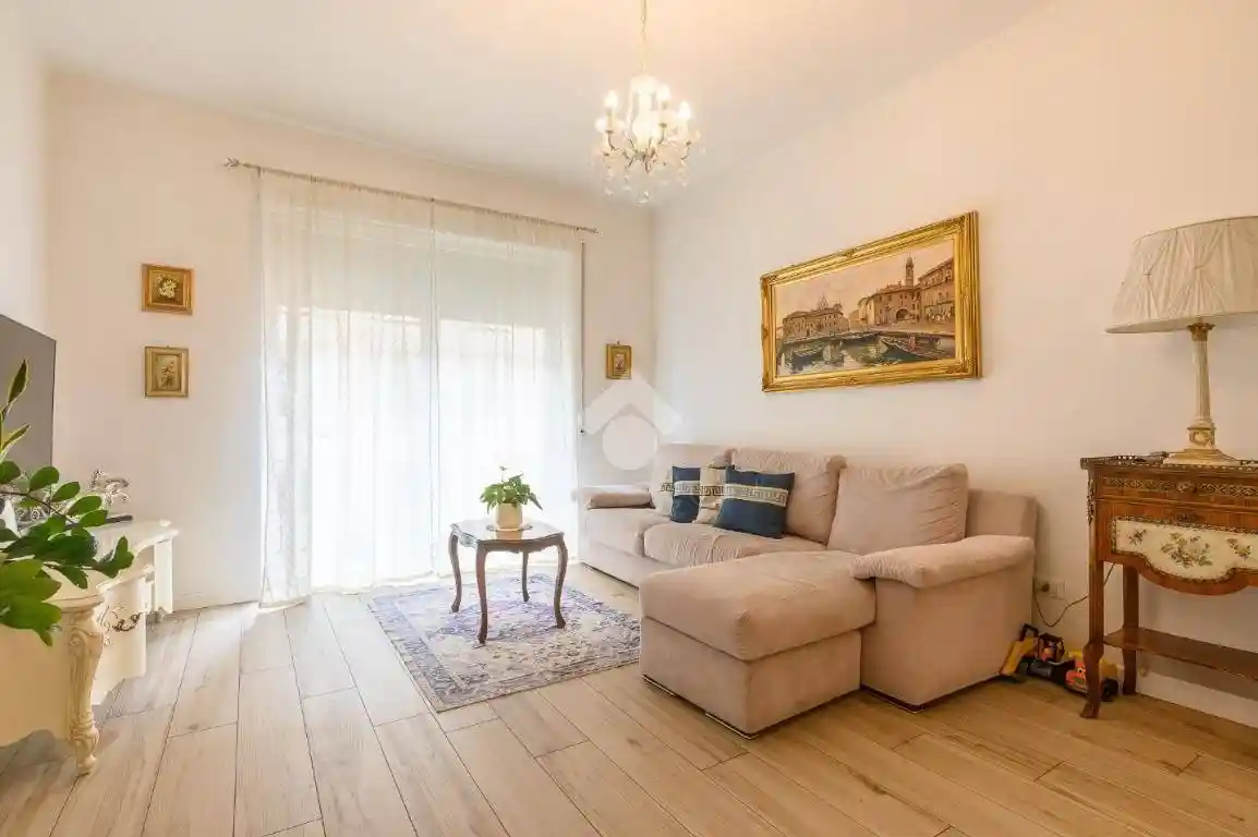 Appartamento corso porta nuova 92, Valverde, Verona - foto 5