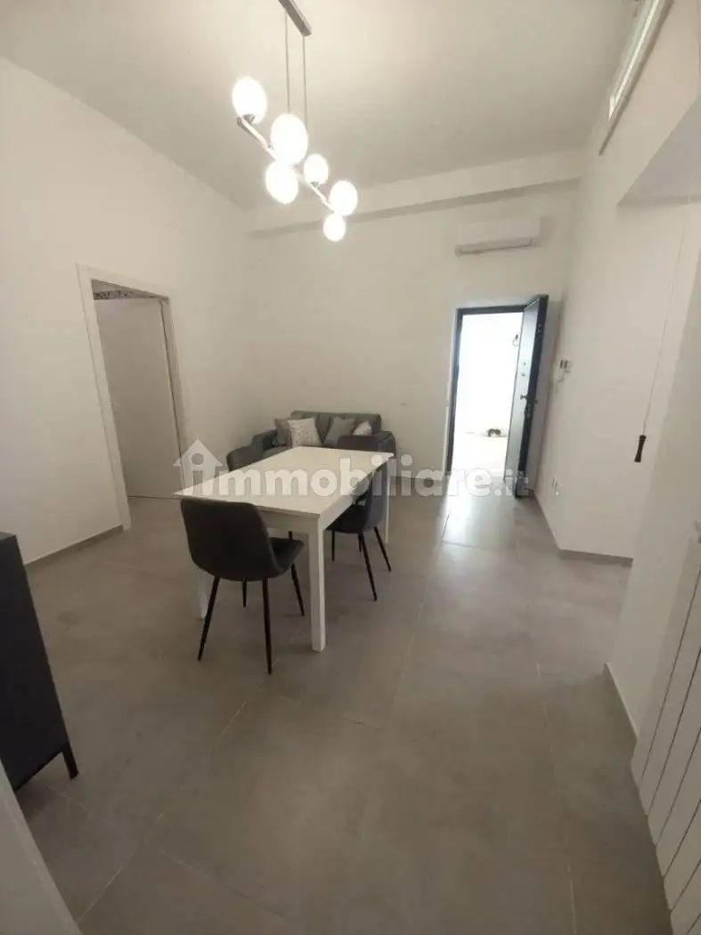 Palazzo - Edificio in affitto a Nocera Inferiore