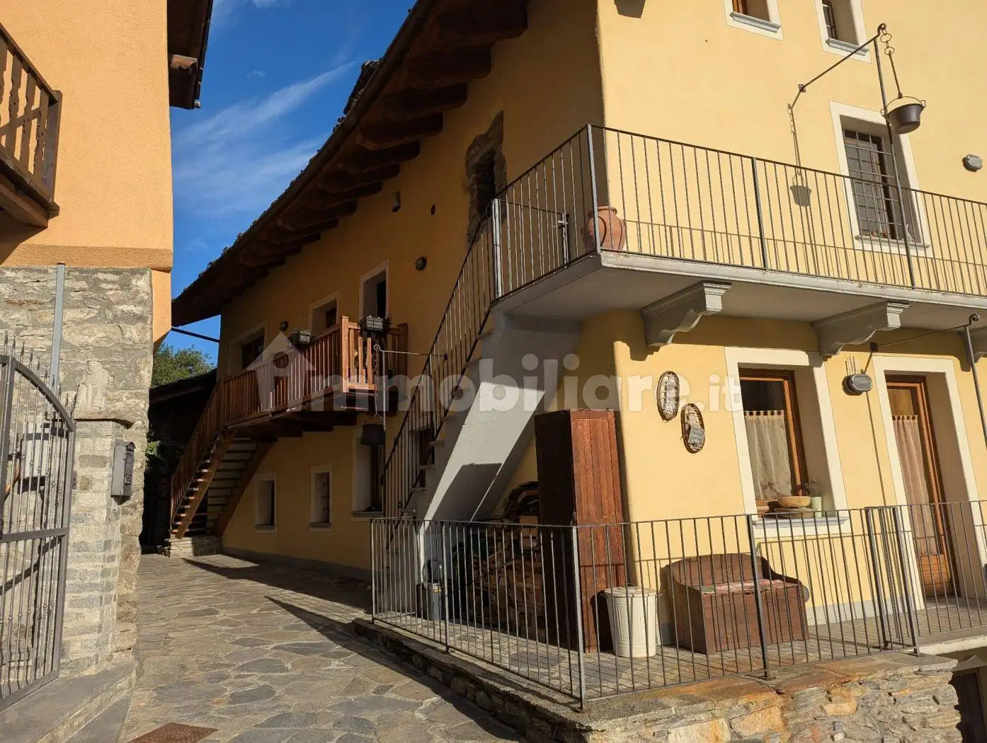 Appartamento in vendita a Aymavilles