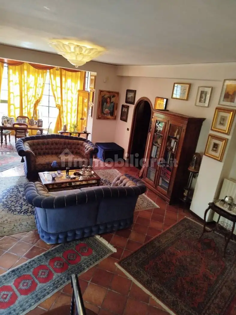 Villa in vendita a Pontecagnano Faiano