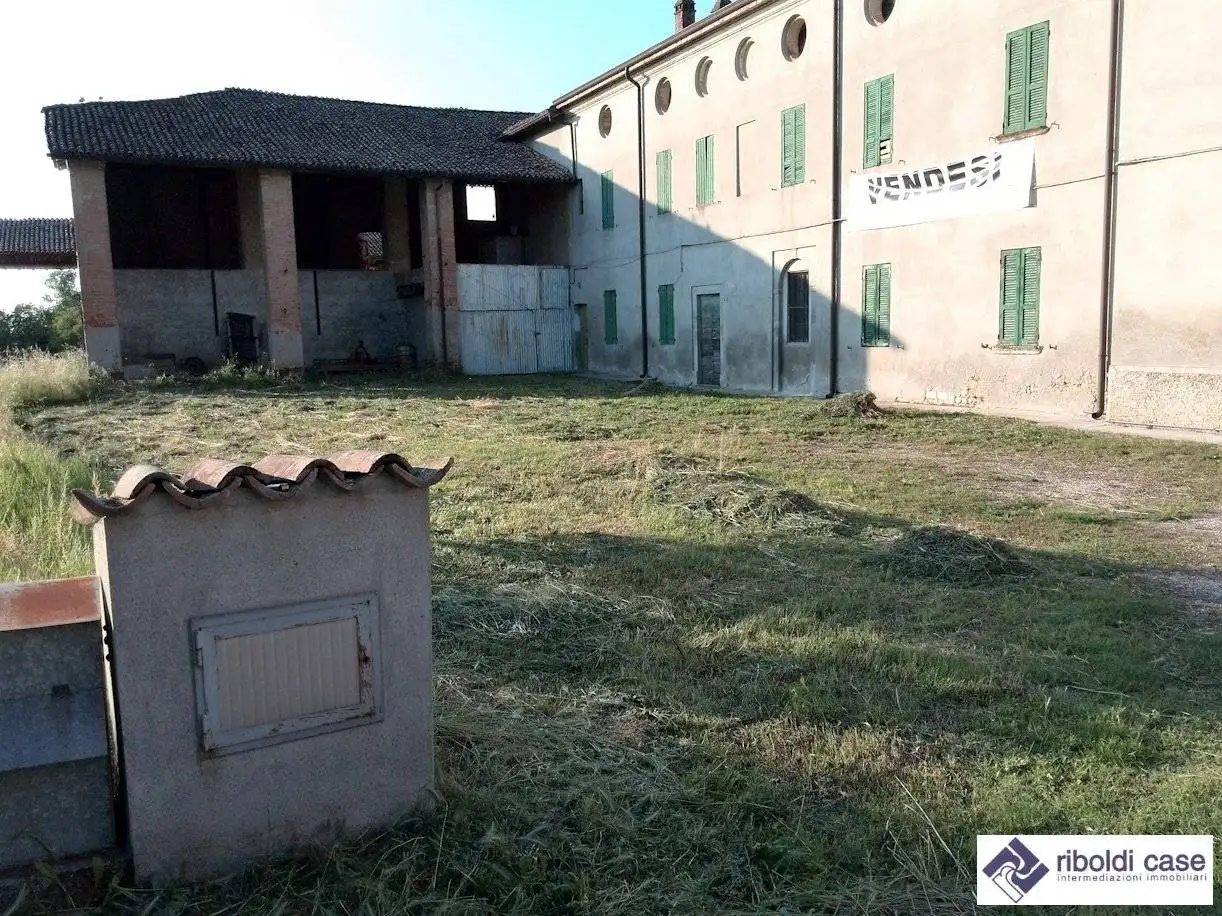 Villa unifamiliare, da ristrutturare, 2000 m², Alseno - foto 3