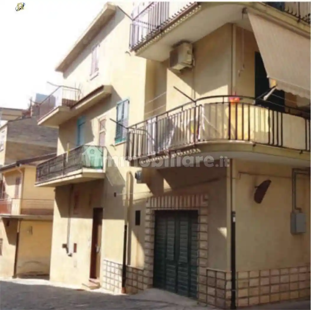 Appartamento all'asta via Settembrini, 2, Mazzarino - foto 2