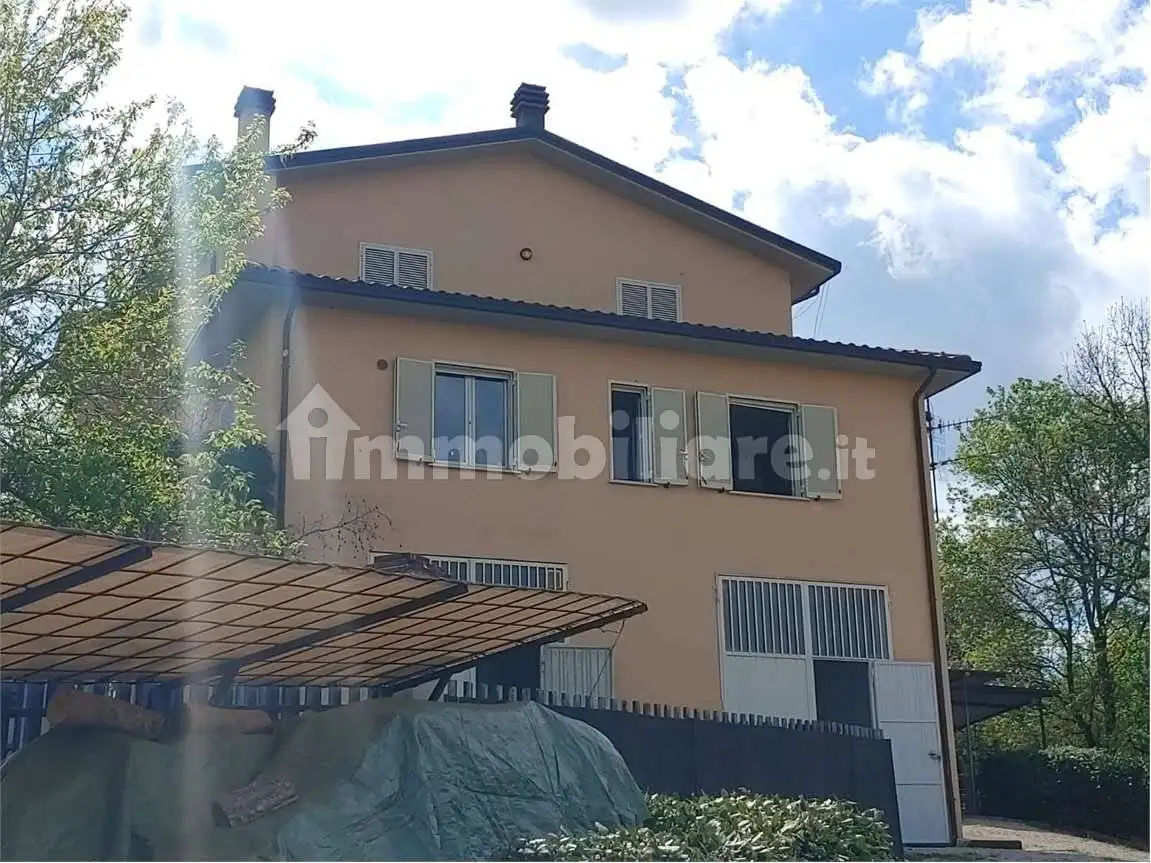 Villetta a schiera in vendita a Giano dell'Umbria