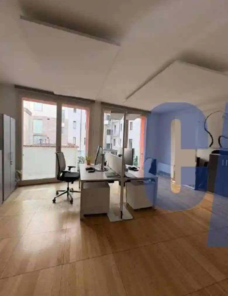 Palazzo - Edificio in affitto a Milano