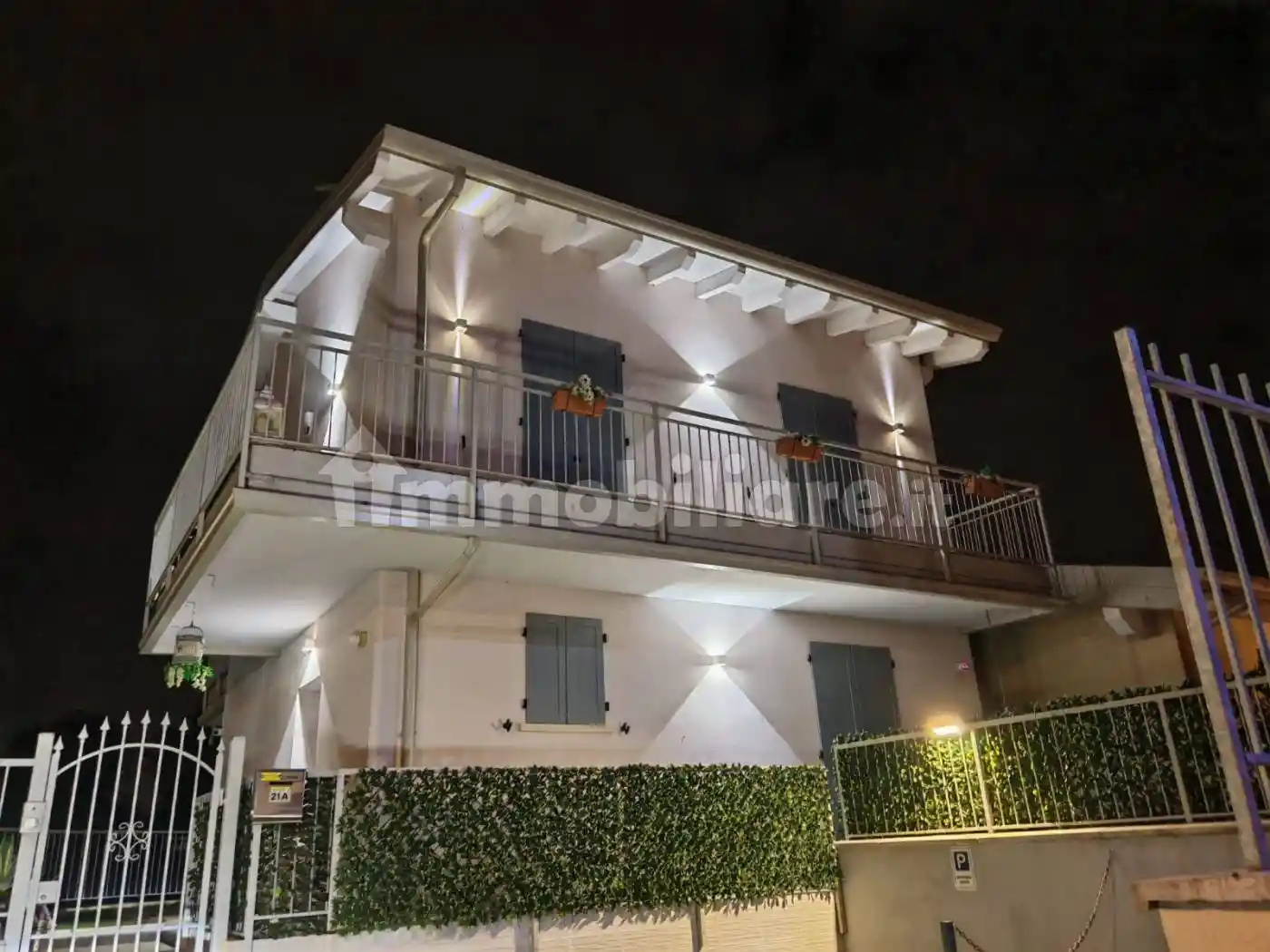 Villa in vendita a Lonato del Garda