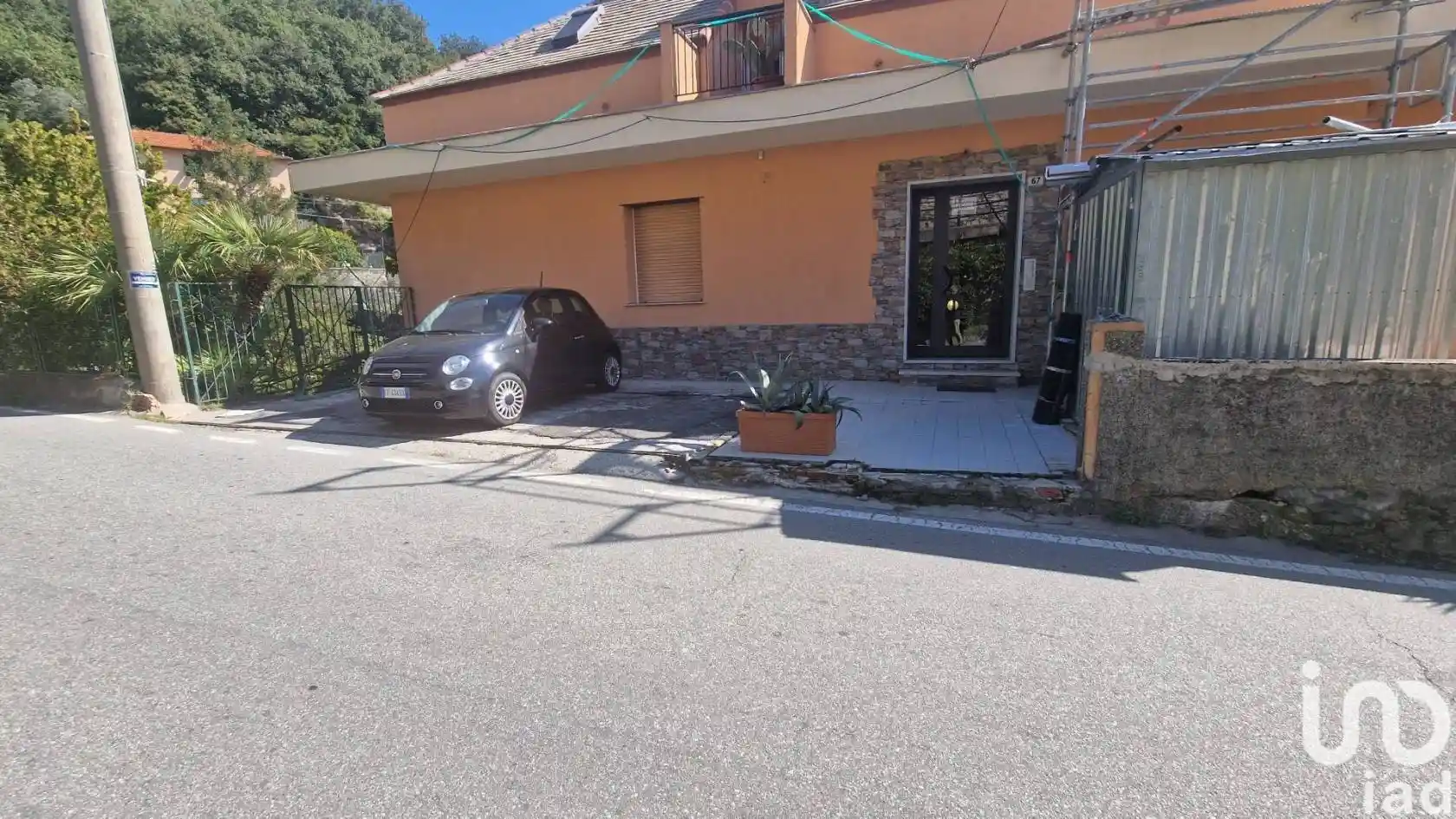 Quadrilocale via alla Chiesa di San Giorgio di Bavari 67, Bavari, Genova - foto 2