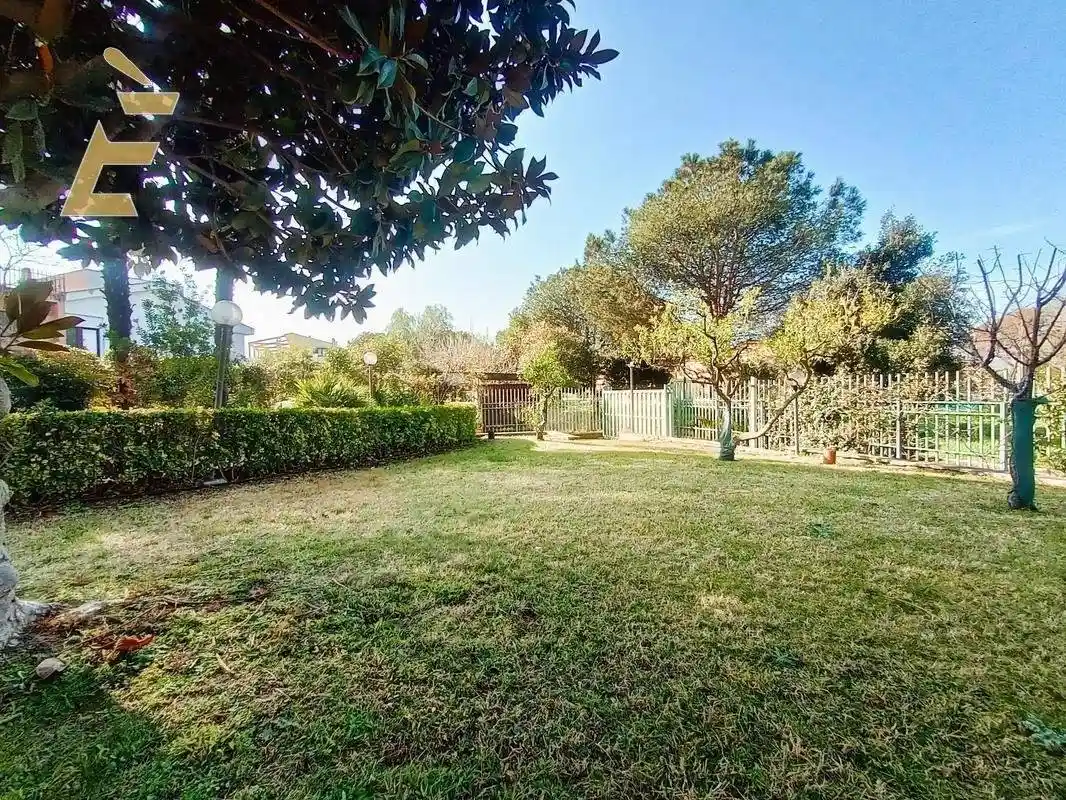 Appartamento via Zambana, Infernetto, Roma - foto 2