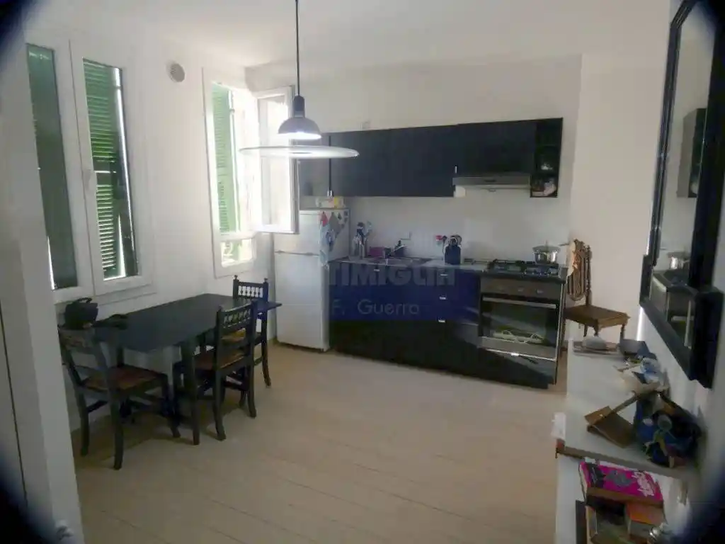 Appartamento in vendita a Ventimiglia