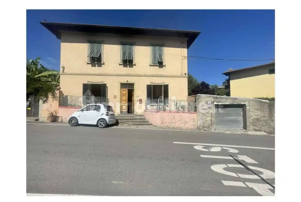 Casa indipendente in vendita a Rufina