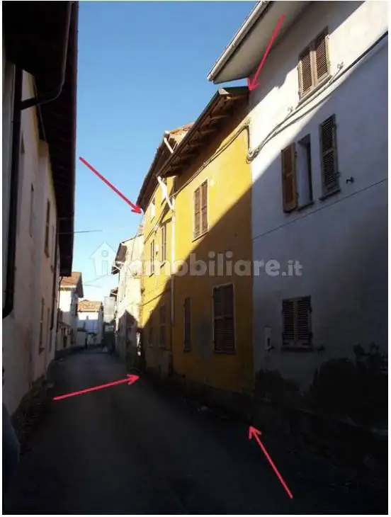 Casa indipendente in asta a Castelnuovo Bormida