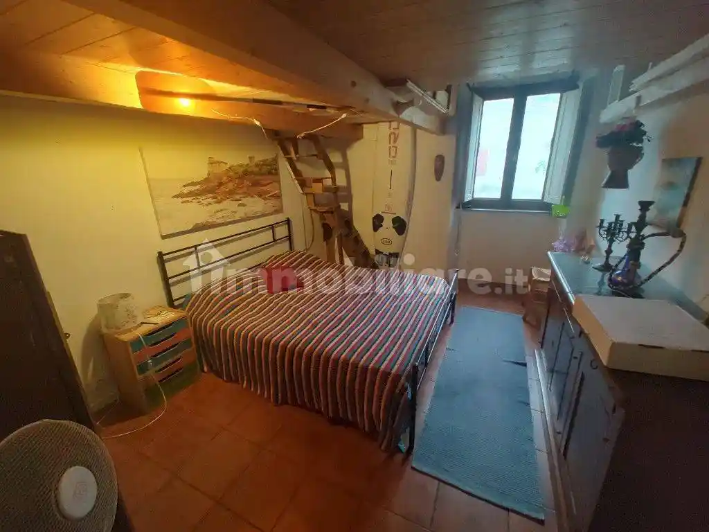 Appartamento in vendita a Livorno