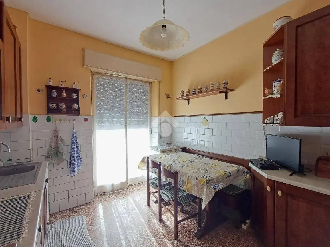 Trilocale via Roma 53, Centro, Busalla - foto 4