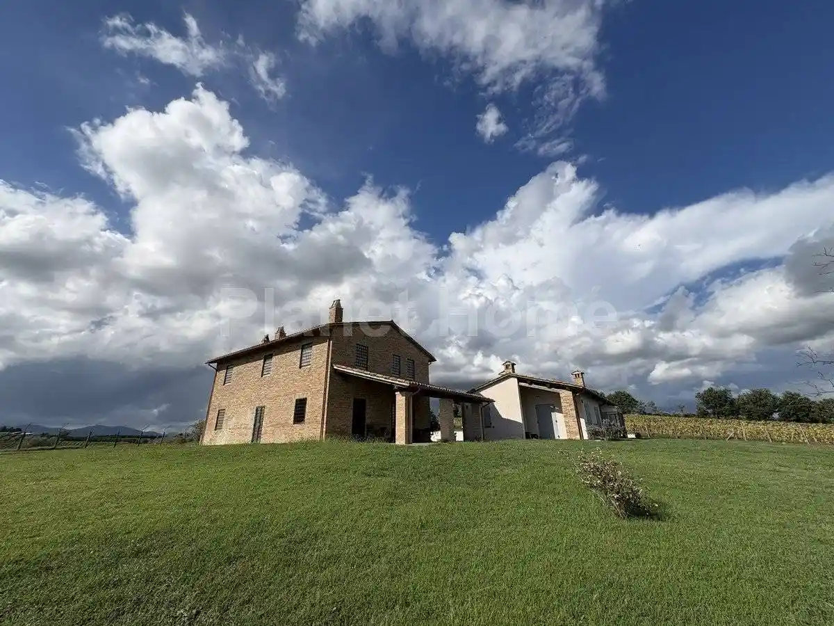 Casale, ottimo stato, 300 m², Centro, Montecastrilli - foto 3