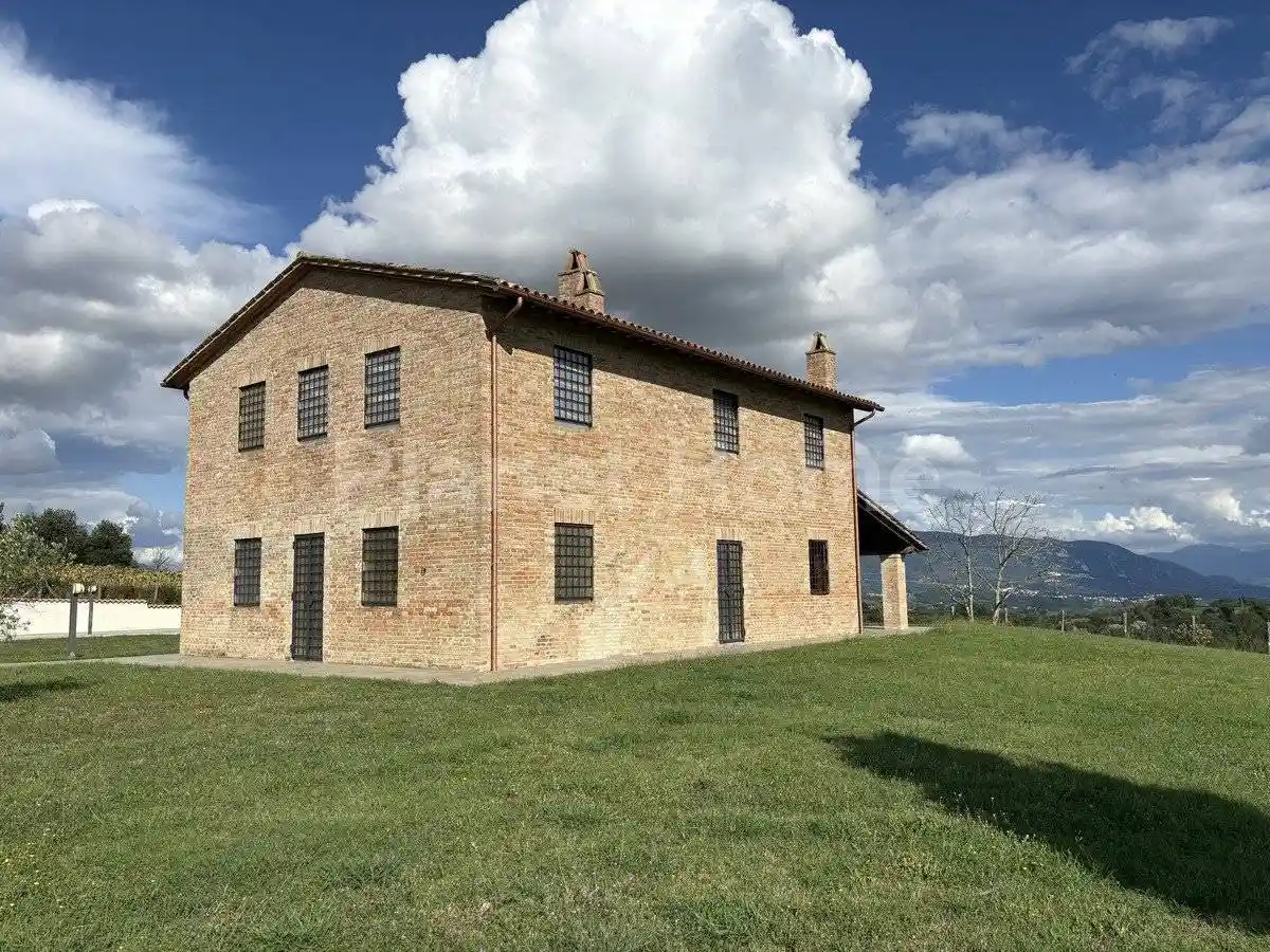 Casale, ottimo stato, 300 m², Centro, Montecastrilli - foto 5